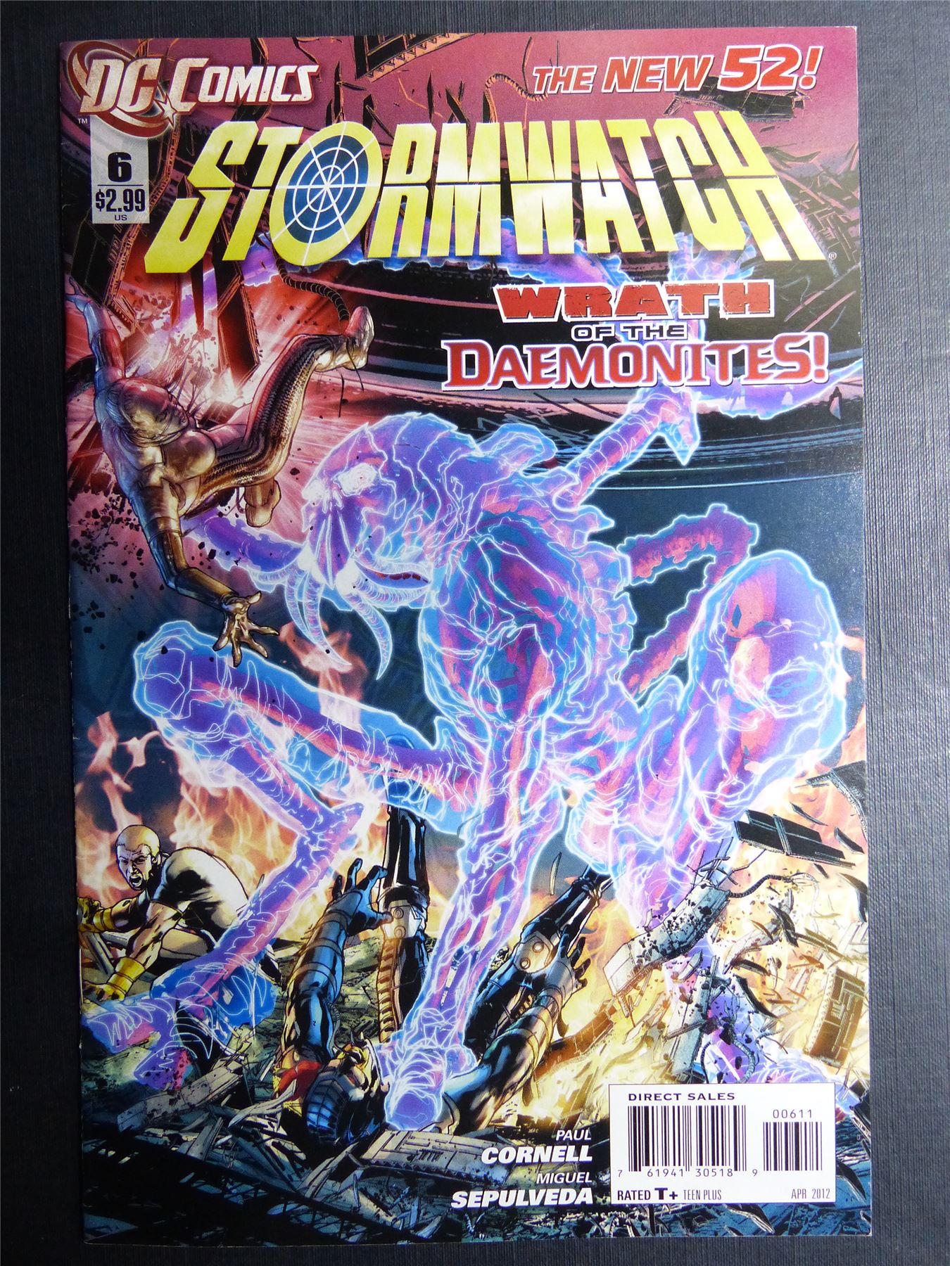 STORMWATCH #6 - DC Comics #5X