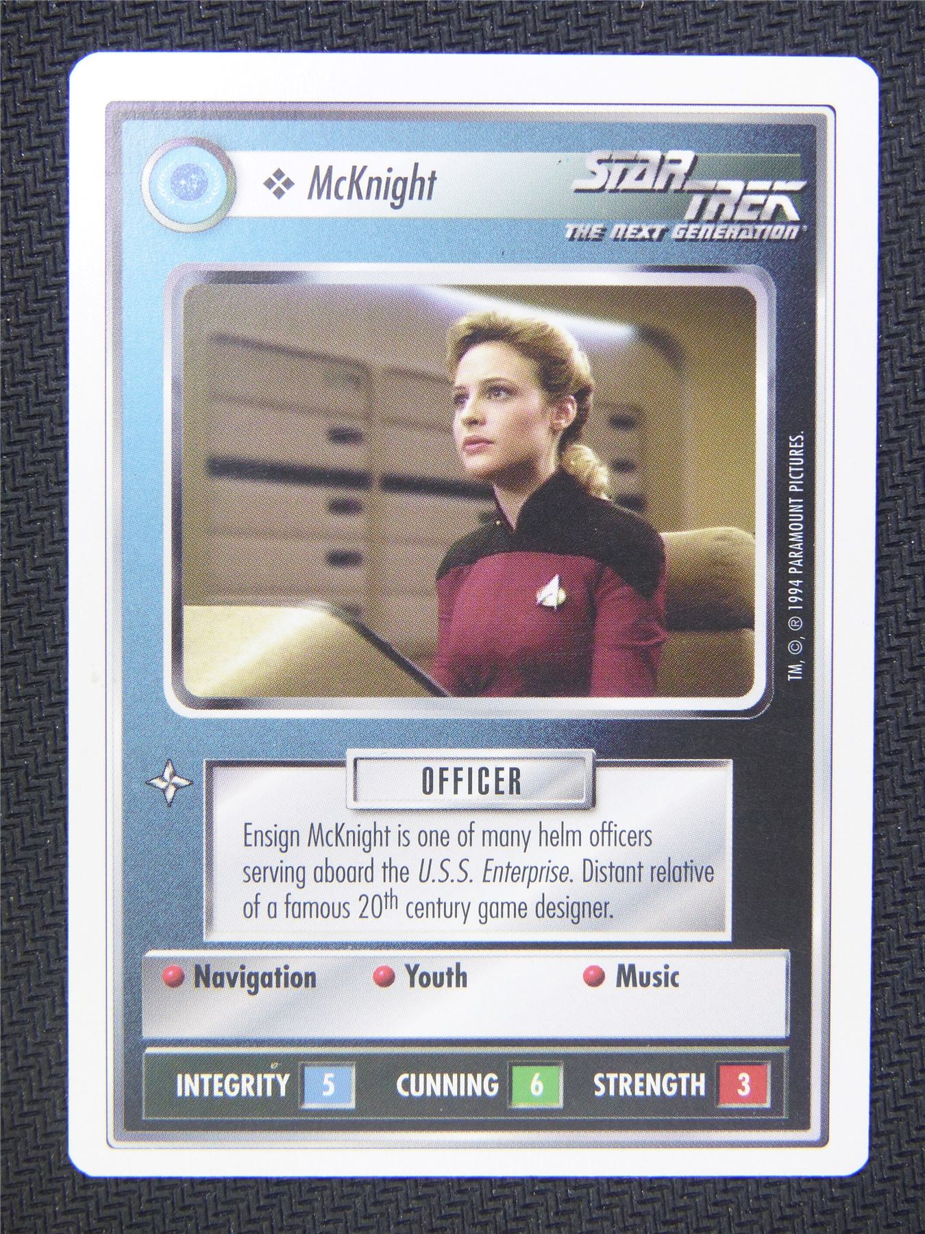 Linda Larson White Border - Star Trek Next Gen Card #4O5