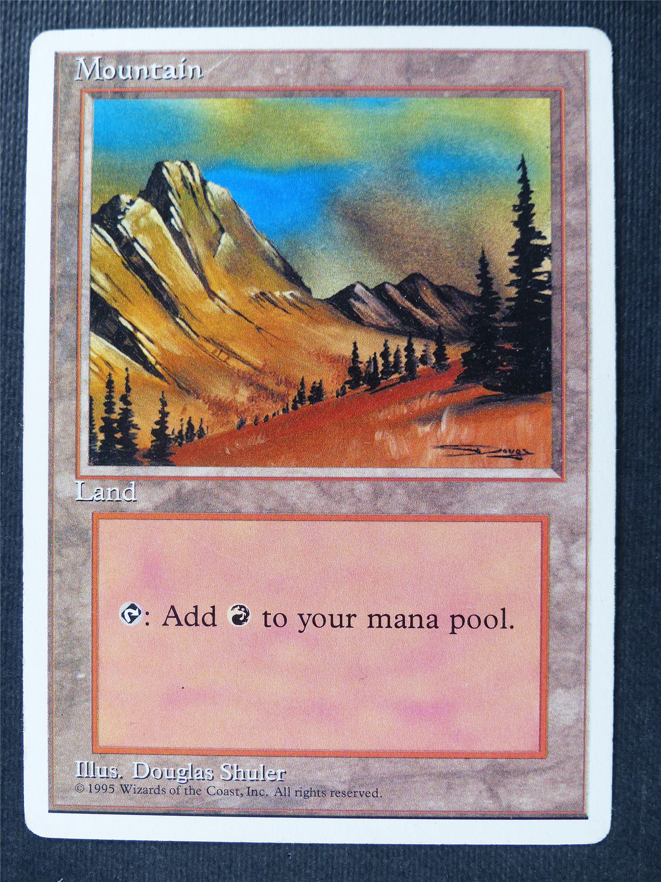 Mountain - Fourth Ed - Mtg Card #20B