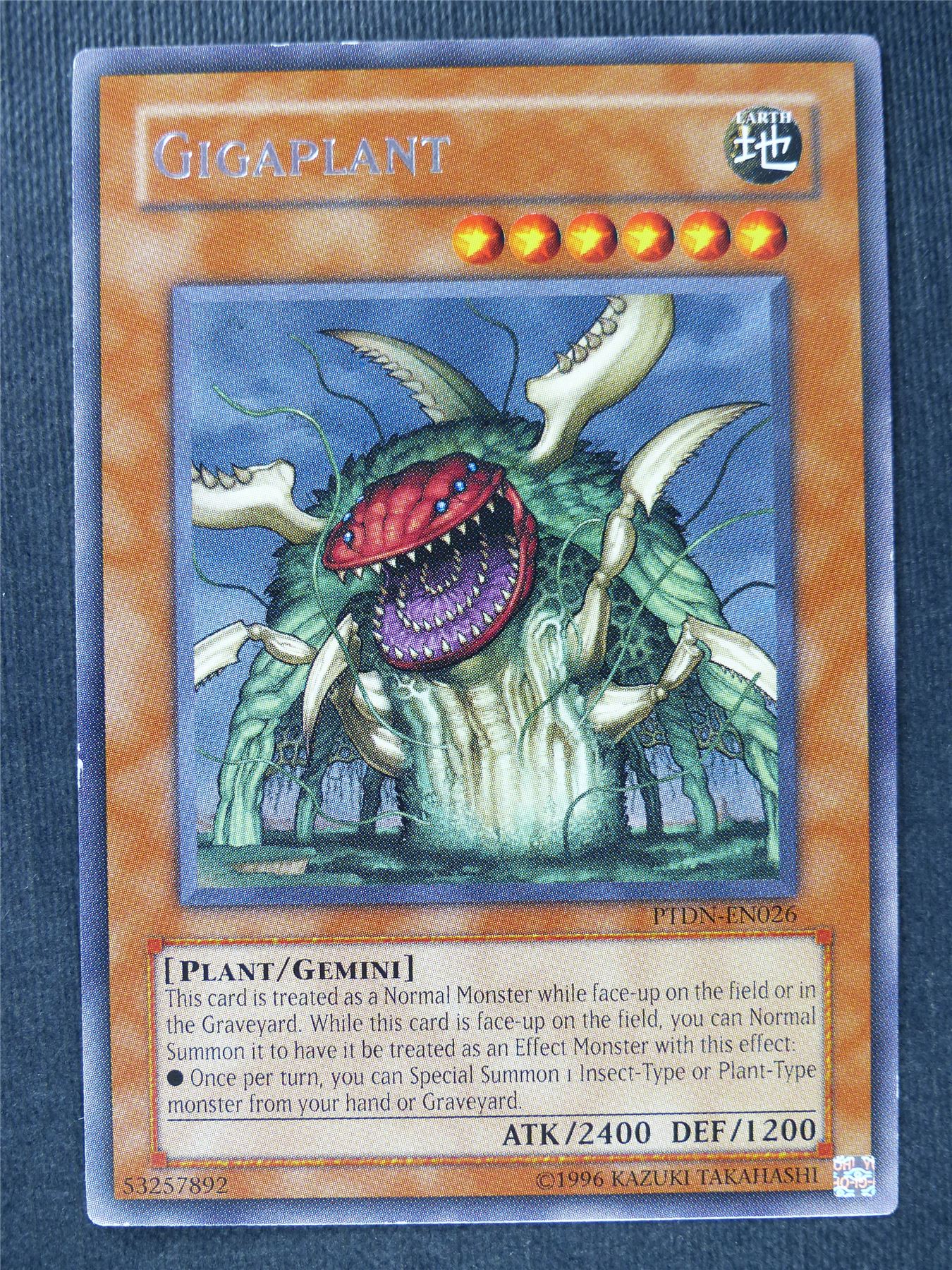 Gigaplant PTDN Rare - Yugioh Cards #4G Archeron Gigaplant PTDN Rare - Yugioh Cards #4G Archeron