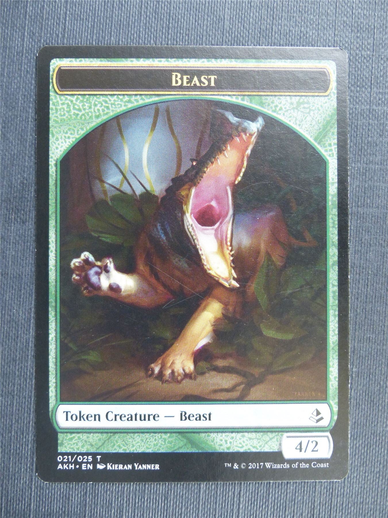 Oketra's Attendant / Beast - Token - Mtg Magic Cards #305