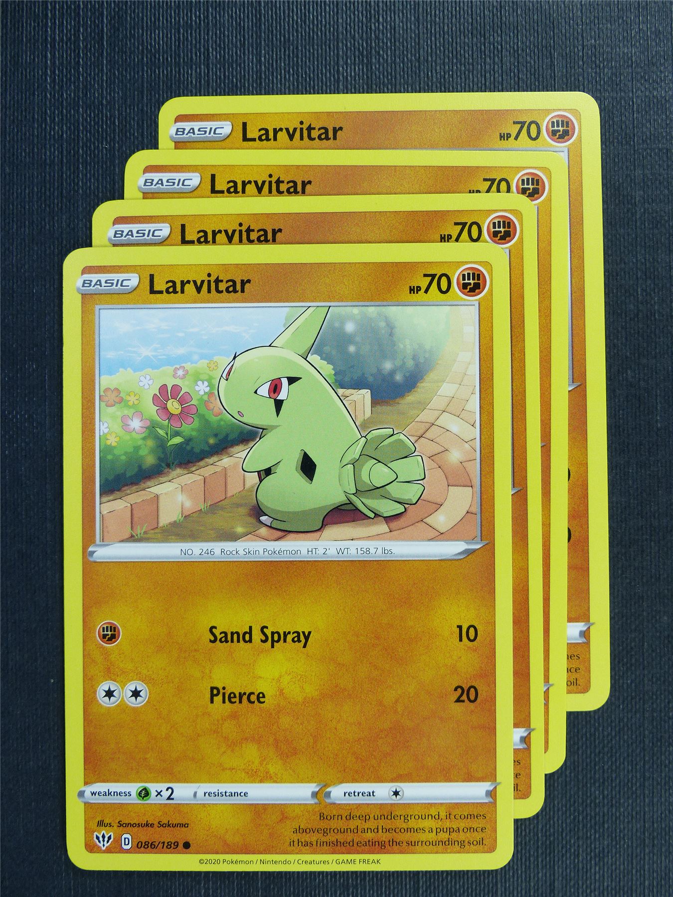 Larvitar 086/189 x4 - DAA - Pokemon Card #3FH