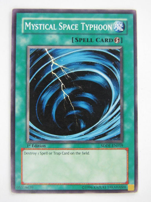 Yugioh Cards: MYSTICAL SPACE TYPHOON SDDE played # 3A78