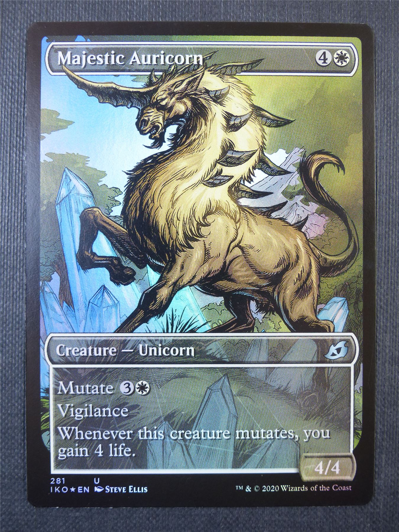 Majestic Auricorn Shocase Foil - Mtg Card #8RU
