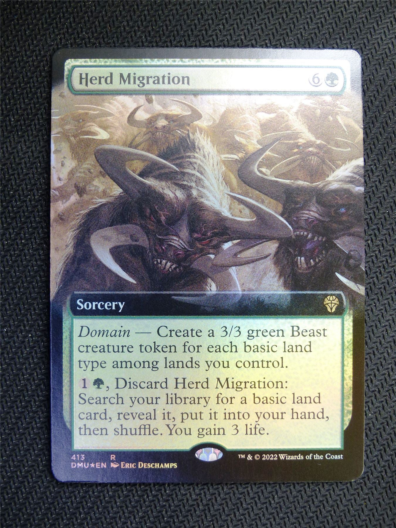Herd Migration FOIL - Dominaria United - Mtg Card #7U3