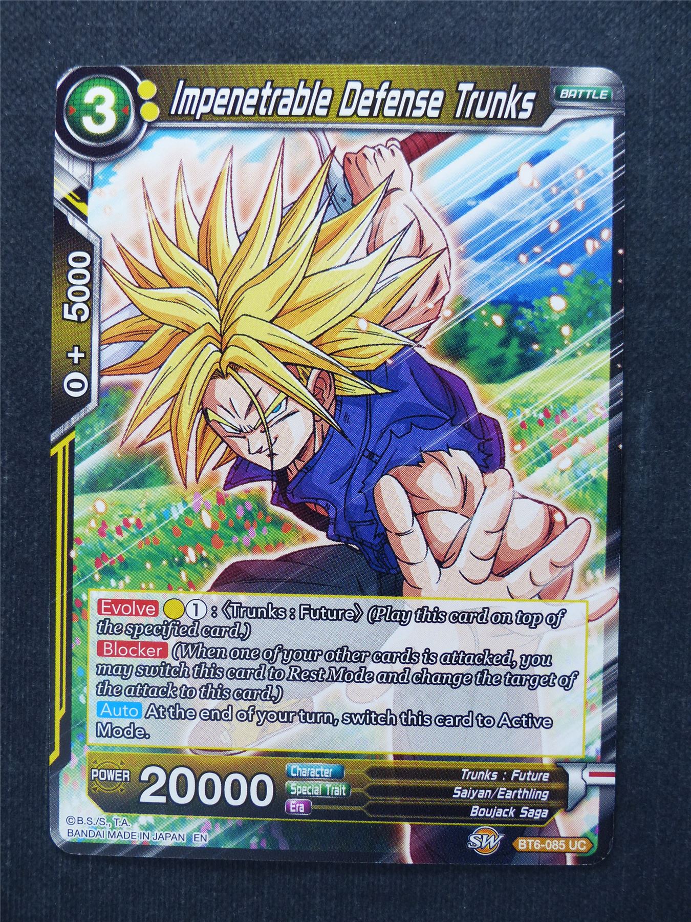 Impenetrable Defense Trunks - Dragon Ball Super Cards #82