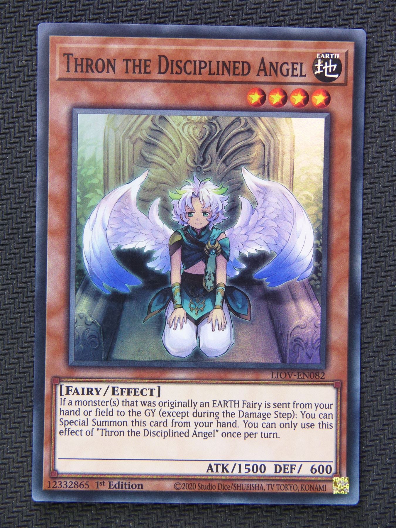 Thron Disciplined Angel LIOV - Super Rare