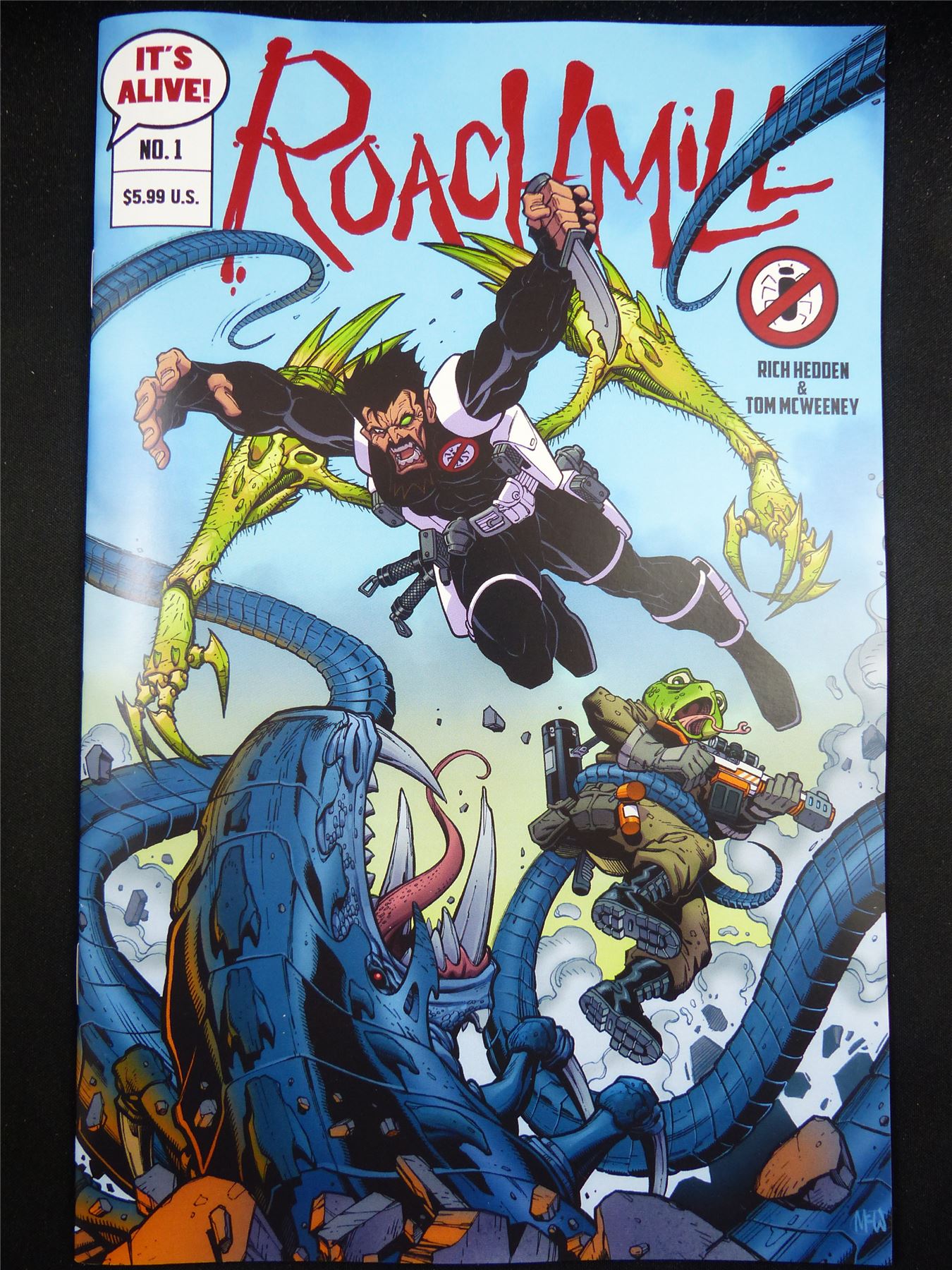 ROACHMILL #1 - Mar 2023 It's Alive! Comic #6