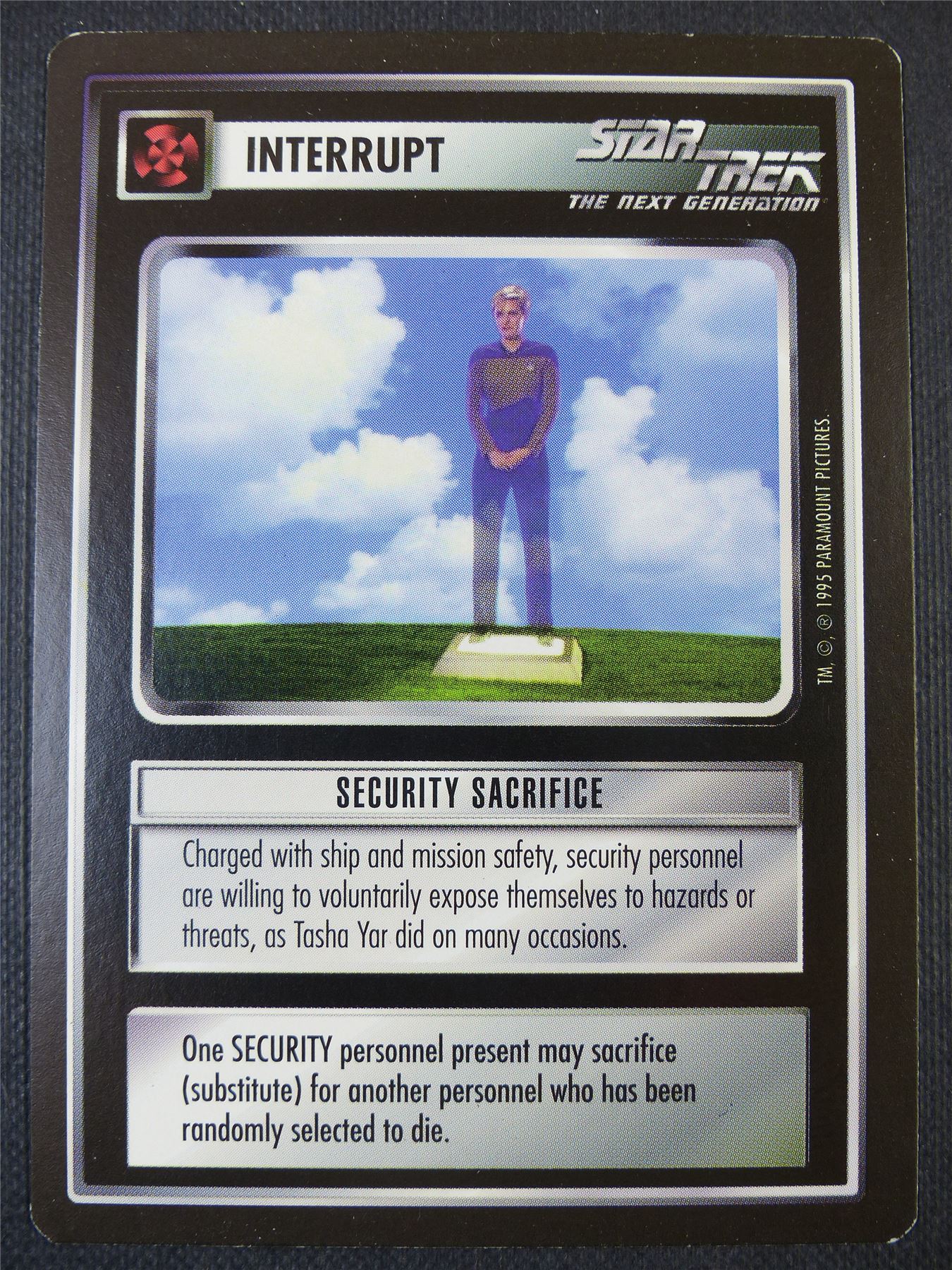 Security Sacrifice - NG - Star Trek Card #684