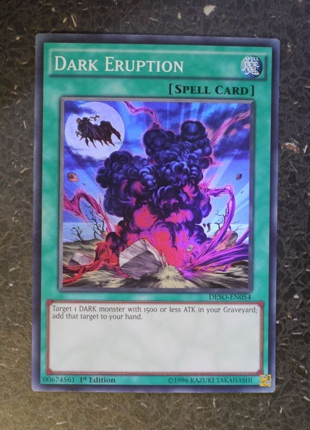 YuGiOh Cards: DARK ERUPTION DESO SUPER RARE # G35