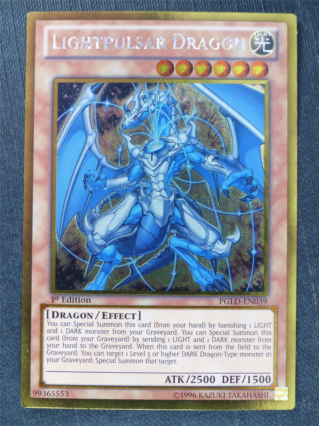 Lightpulsar Dragon PGLD Gold Rare - 1st ed - Yugioh Cards #U4 Archeron Lightpulsar Dragon PGLD Gold Rare - 1st ed - Yugioh Cards #U4 Archeron