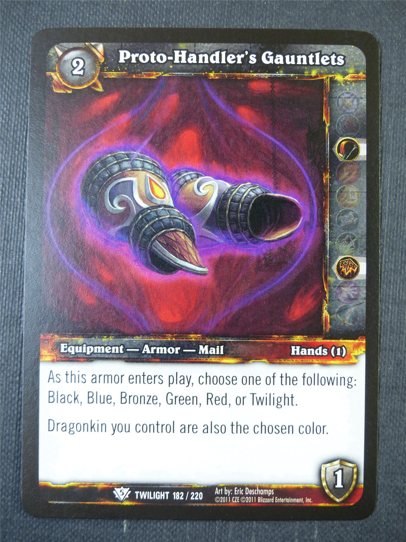 Proto-Handler's Gauntlets 182/220 - WoW Card #15R