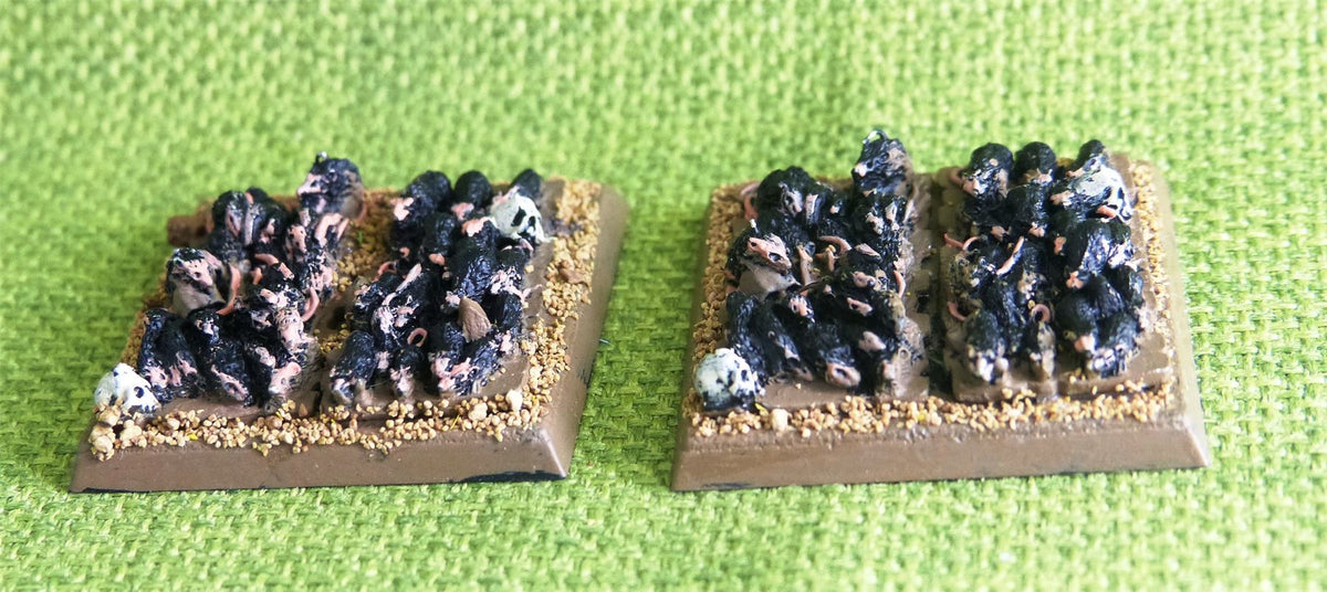 OOP Classic Metal Skaven - Rat Swarms x 2 on Large Plastic Bases - Painted - Warhammer AoS 40k #EA
