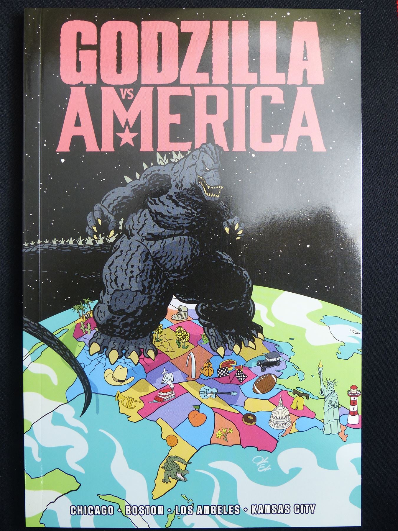 Godzilla vs America - ID Graphic Softback #49H