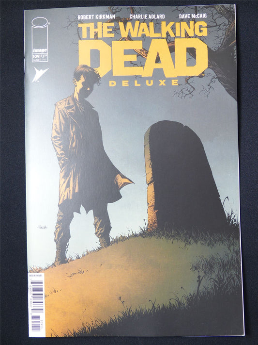 The WALKING Dead Deluxe #109 - B&B Mar 2025 Image Comic #1R4