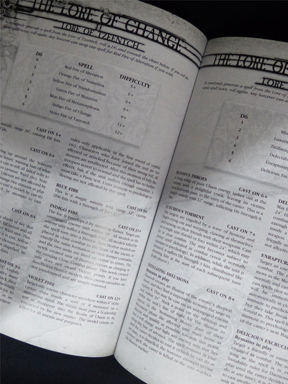 Warhammer Armies: Hordes of Chaos 7th Edition Softback 2002 - Warhammer Old World #1HC