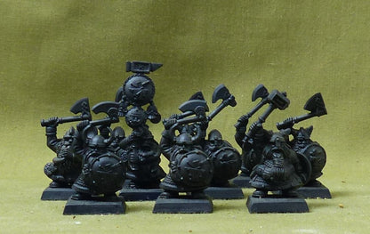 Classic Dwarf Warriors - Dwarves - Warhamer Fantasy #4WP