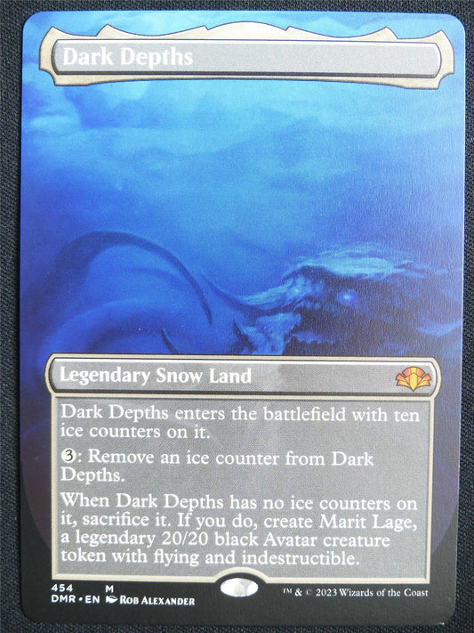 Dark Depths Borderless - DMR - Mtg Card #5P4