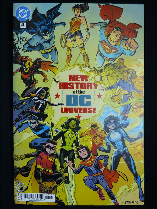 NEW History of the DC universe #4 - Dec 2025 DC Comic #5CS