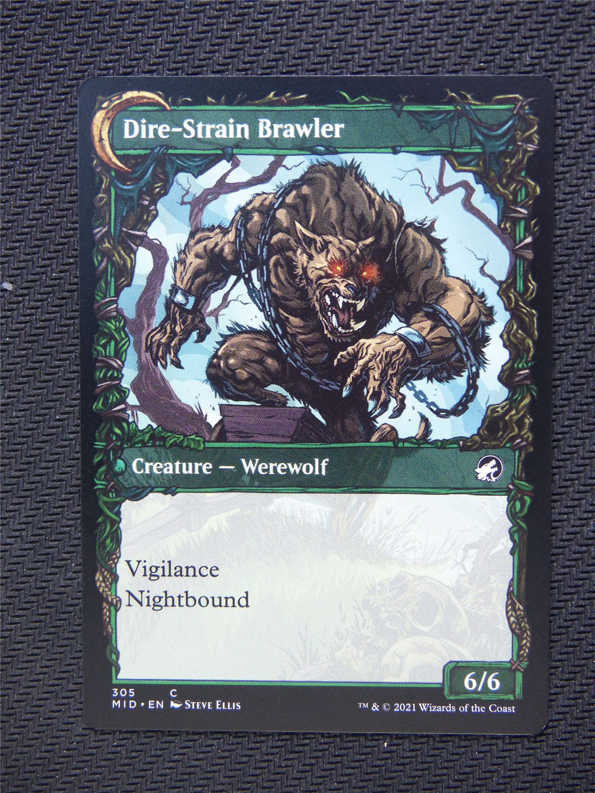 Tireless Hauler Dire Strain Brawler  Showcase - Innistrad - Mtg Card #3ML
