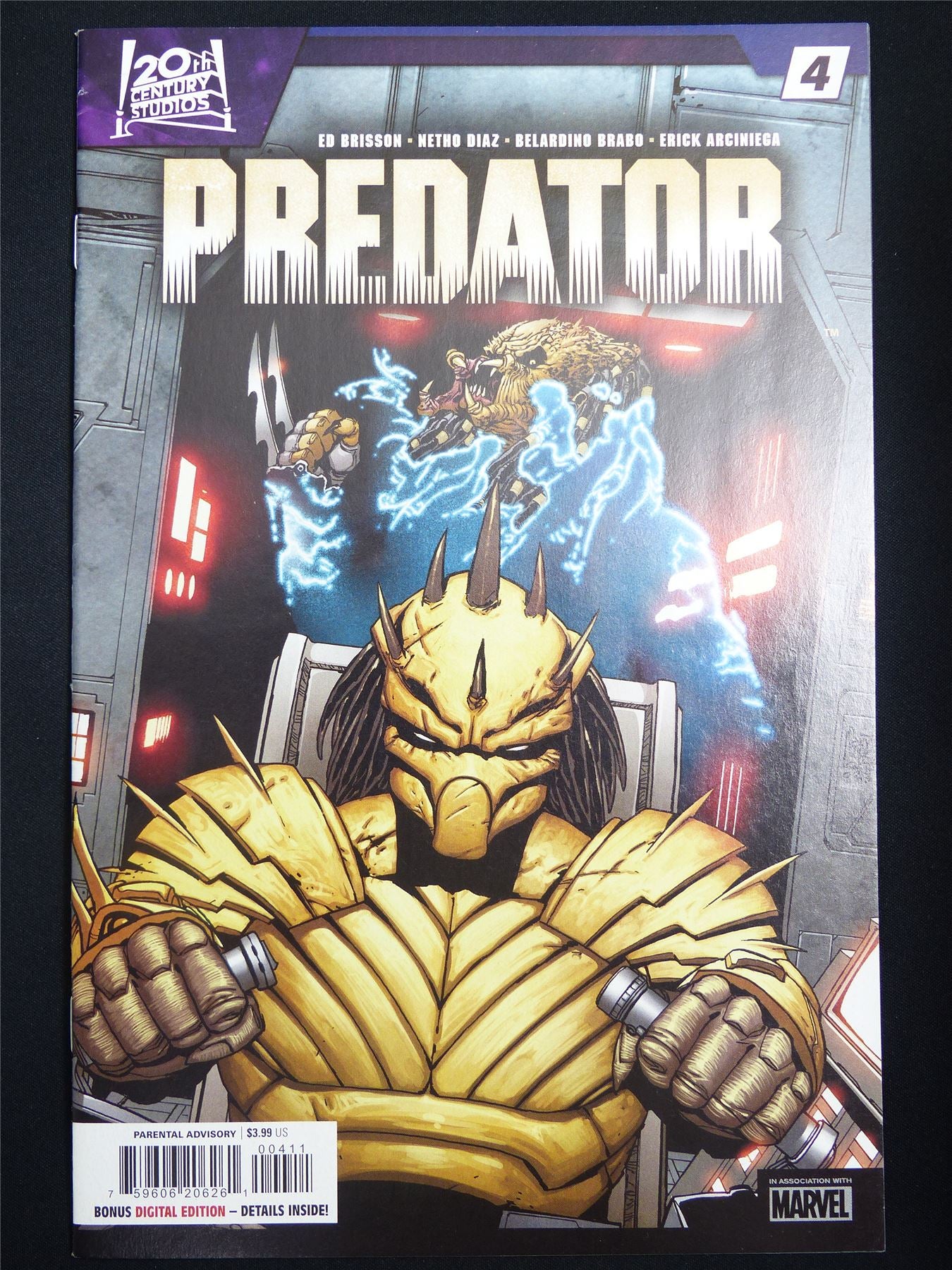 PREDATOR #4 - Marvel Comic #2EK
