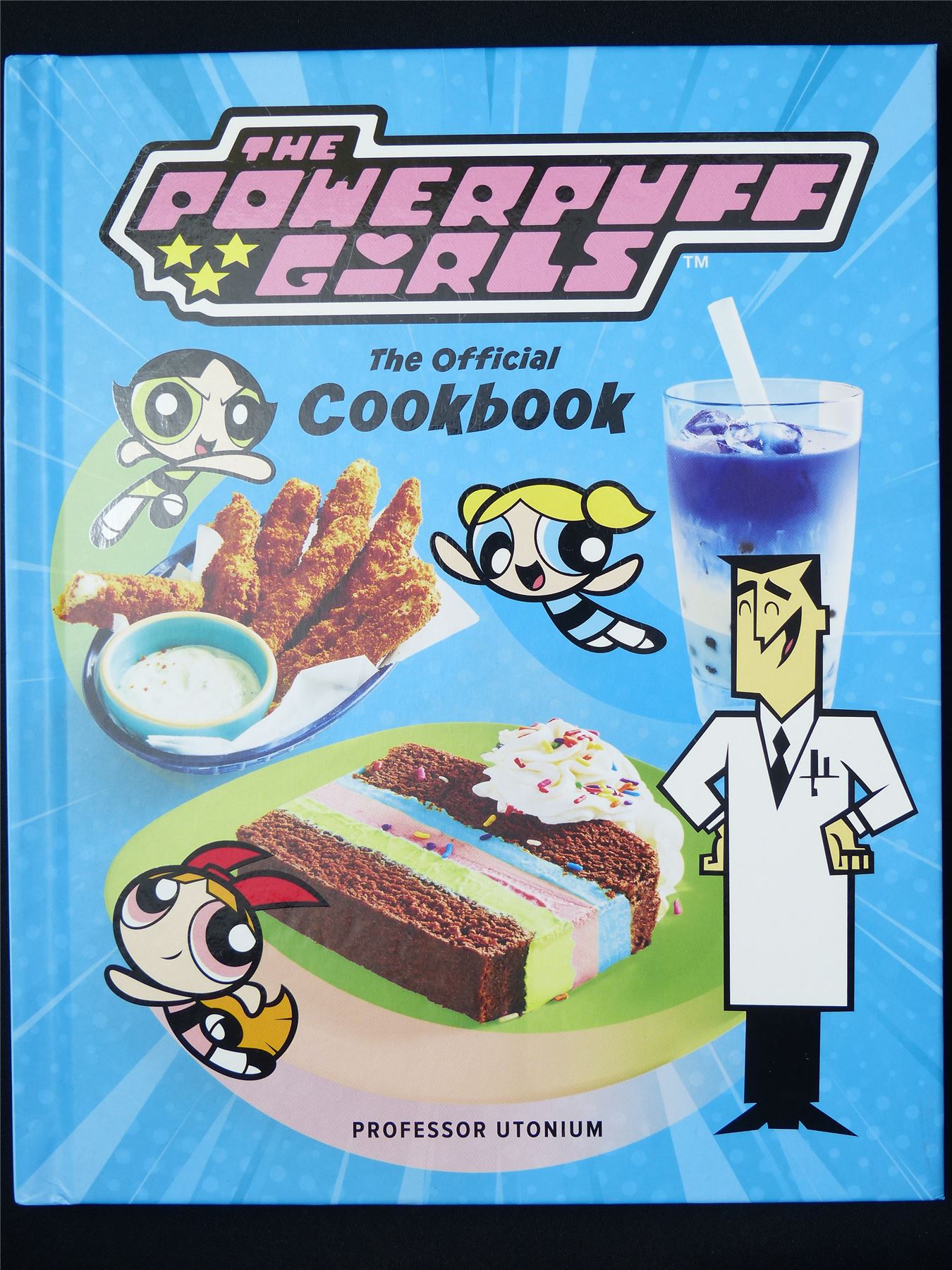 The Powerpuff Girls Official Cookbook - Gift Book Hardback - B&B Jan 2025 DSTLRY Comic Magazine #7S5