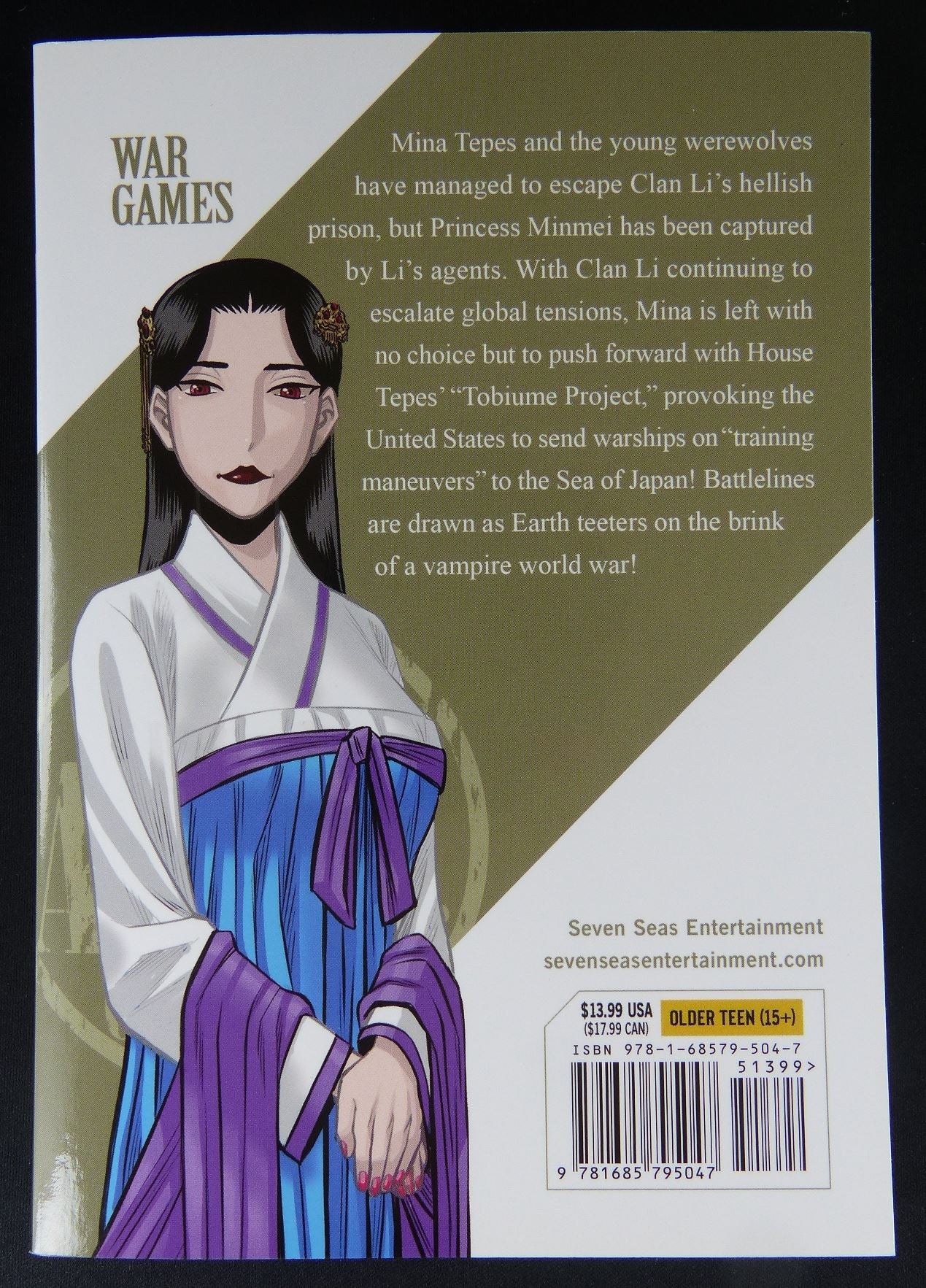 Dance in the Vampire Bund #8 - Softback Manga #27N
