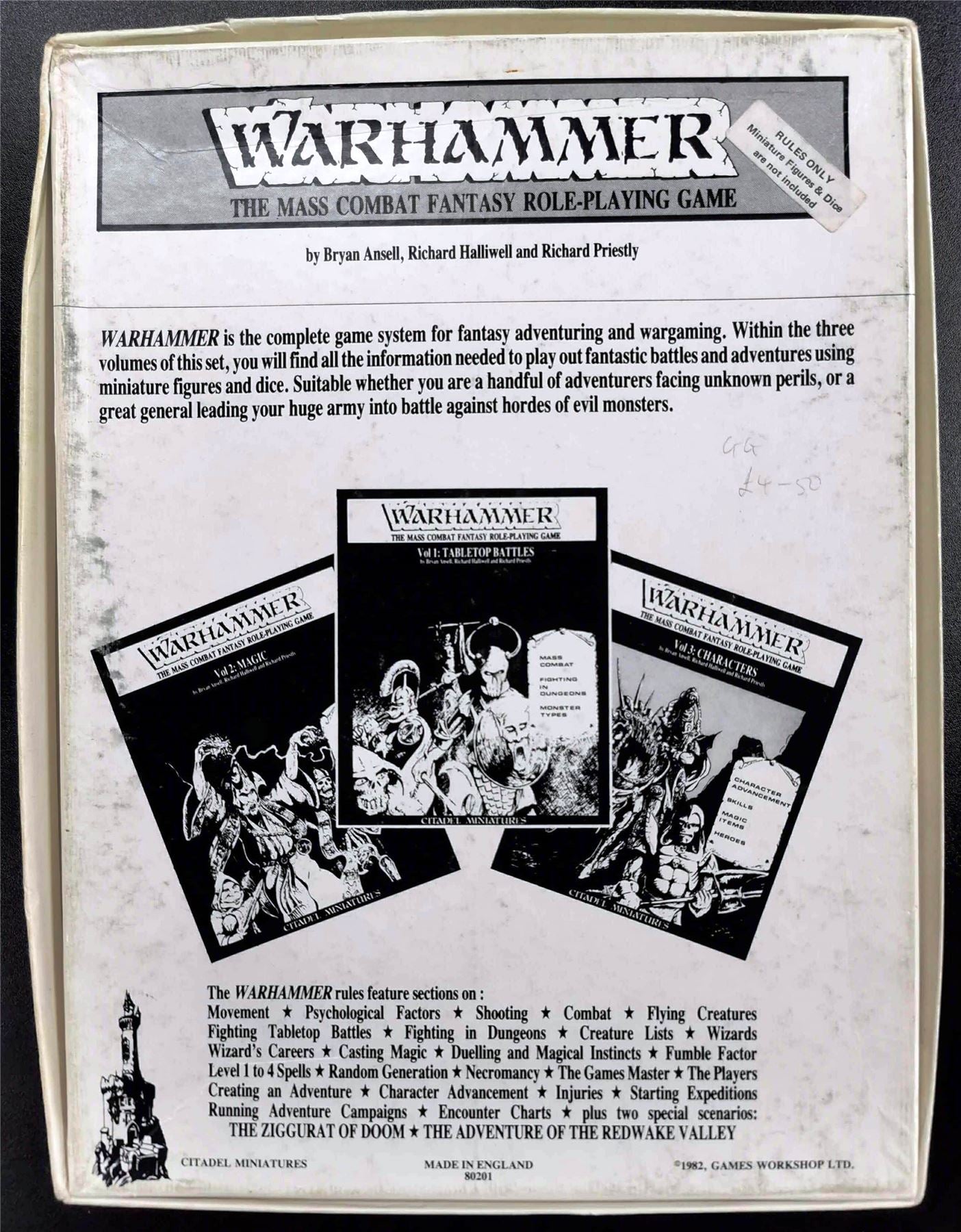 Warhammer: The Mass Combat Fantasy Role Playing Game - Vintage Box set
