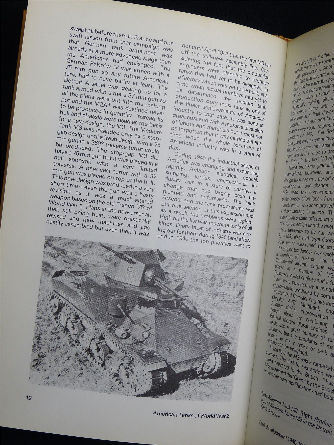 American Tanks of World War 2 Guide 26 - Airfix Book Hardback #2W4