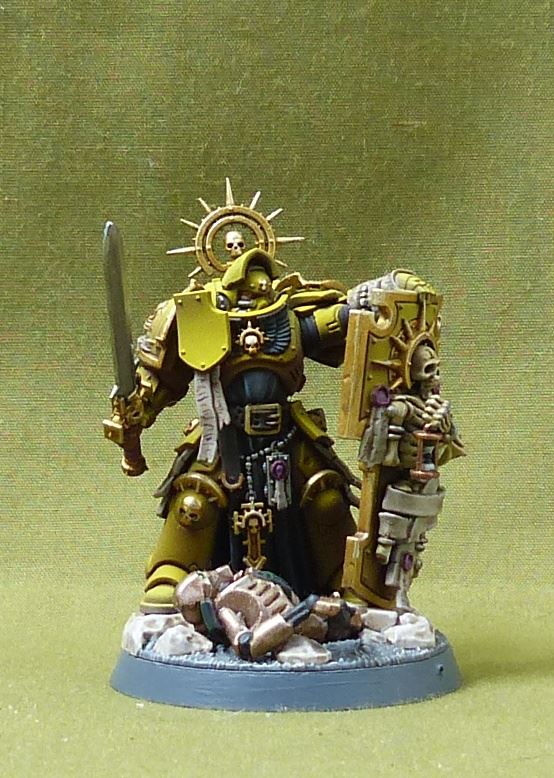 Captain with Relic Shield painted - Space Marines - Warhammer 40K #3PO