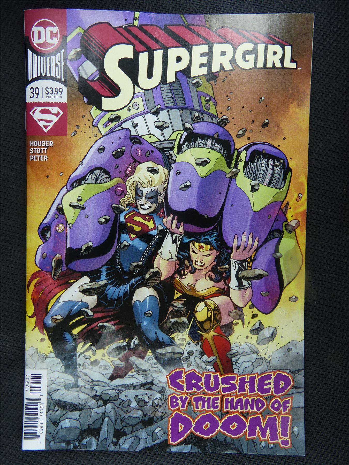 SUPERGIRL #39 - DC Comic #2MC