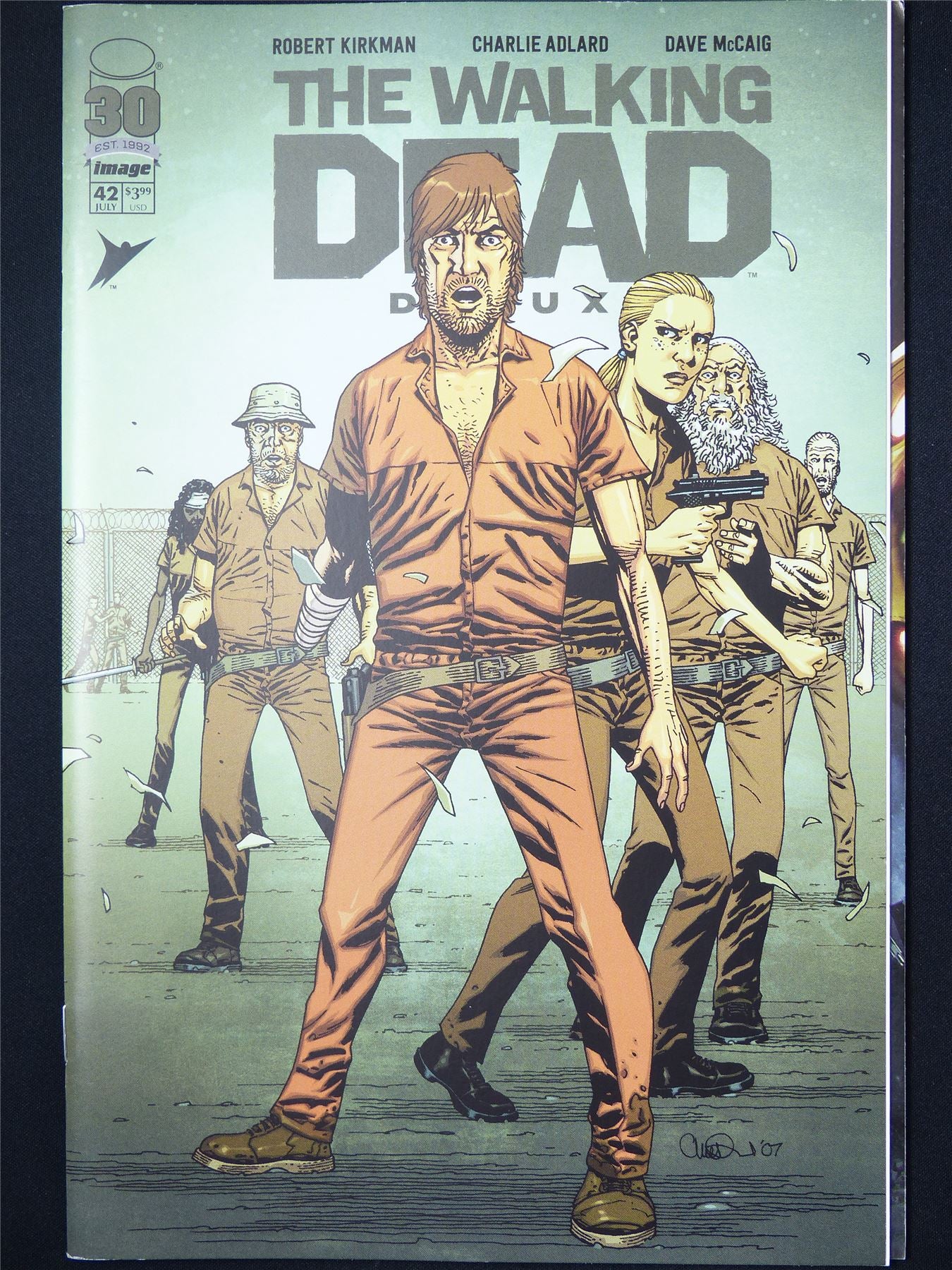 The WALKING Dead Deluxe #42 - B&B Image Comic #7R0