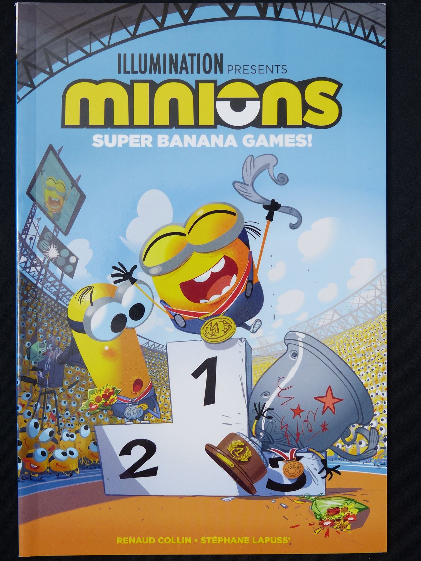 Minions Super Banana Games! - Titan Graphic Softback #2R8