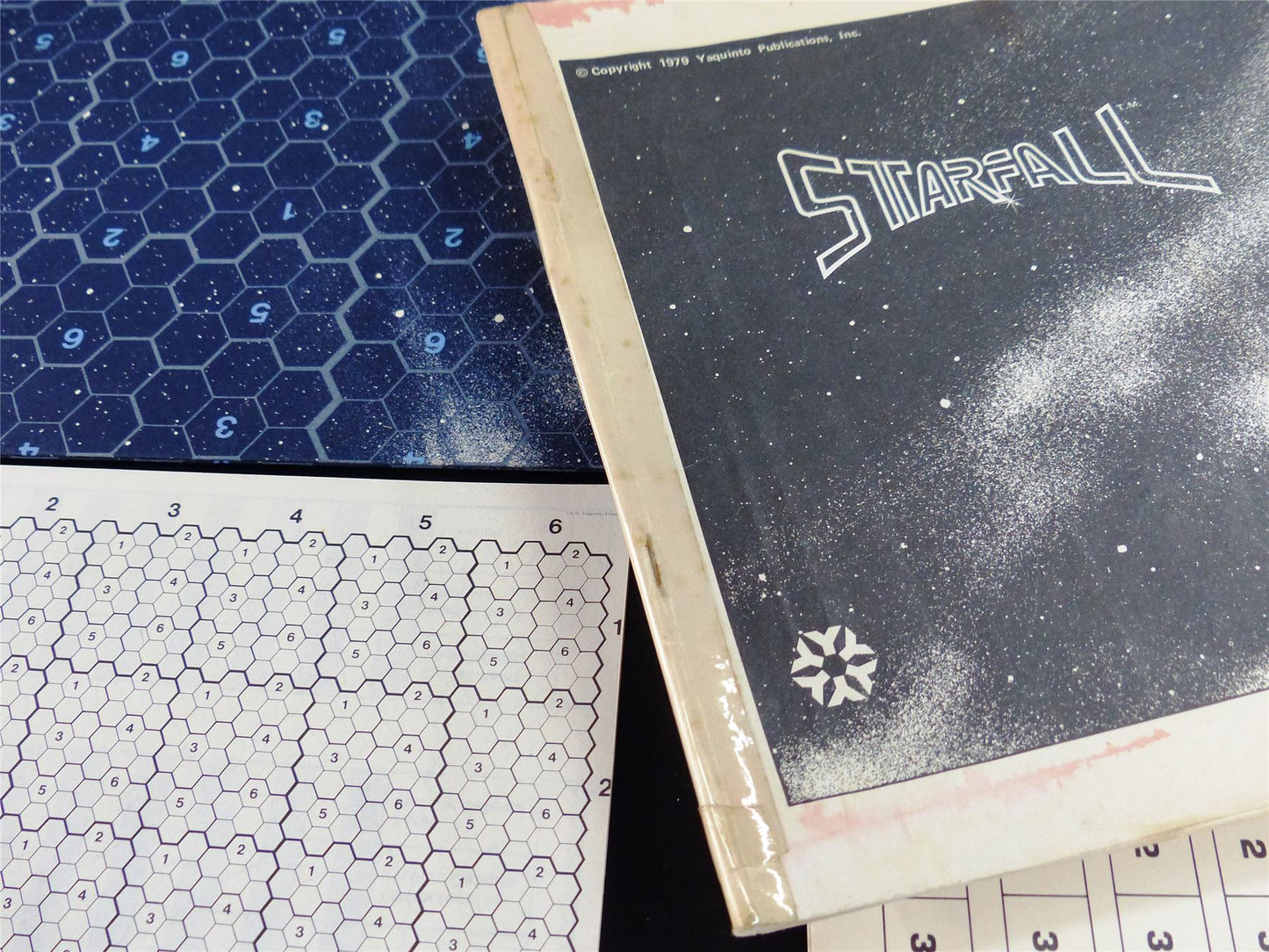 Starfall: A Gfame of Exploration and Conflict in Space - Boardgame #27F