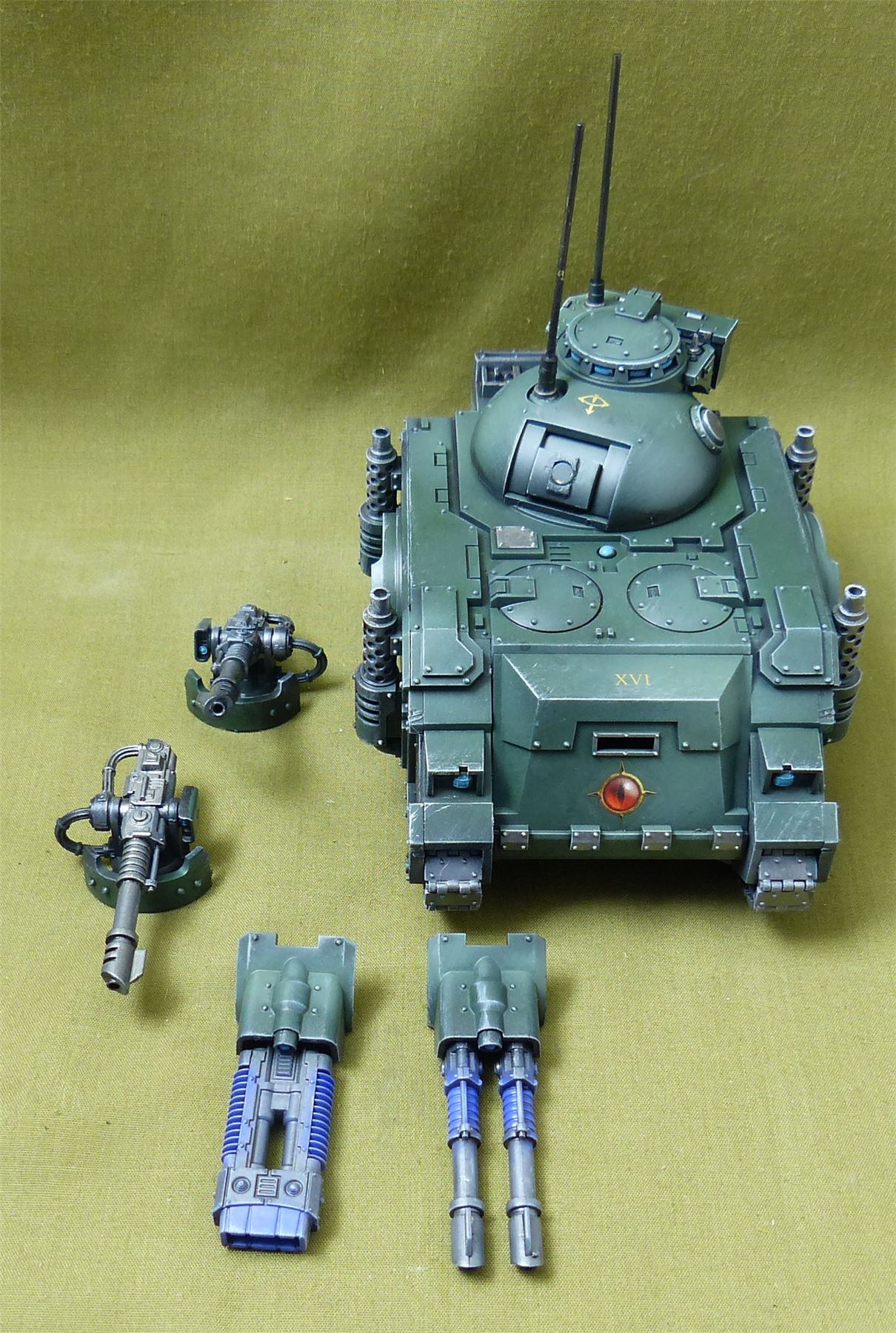 Deimos Pattern Predator Battle Tank Painted - Sons of Horus - Warhammer Horus Heresy #B9