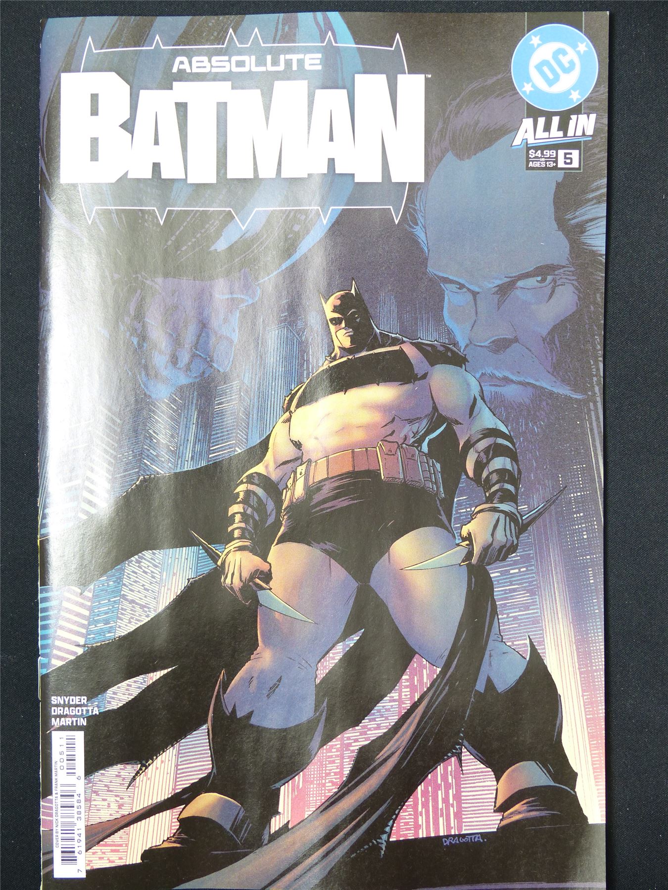 Absolute BATMAN #5 - Apr 2025 DC Comic #9DJ