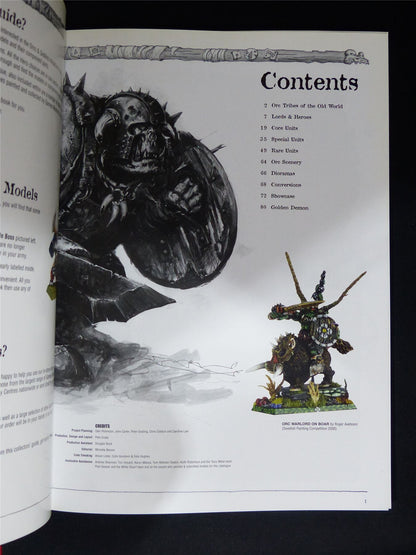 Warhammer: Orcs & Goblins Collectors' Guide Softback - Warhammer Old World #1HQ