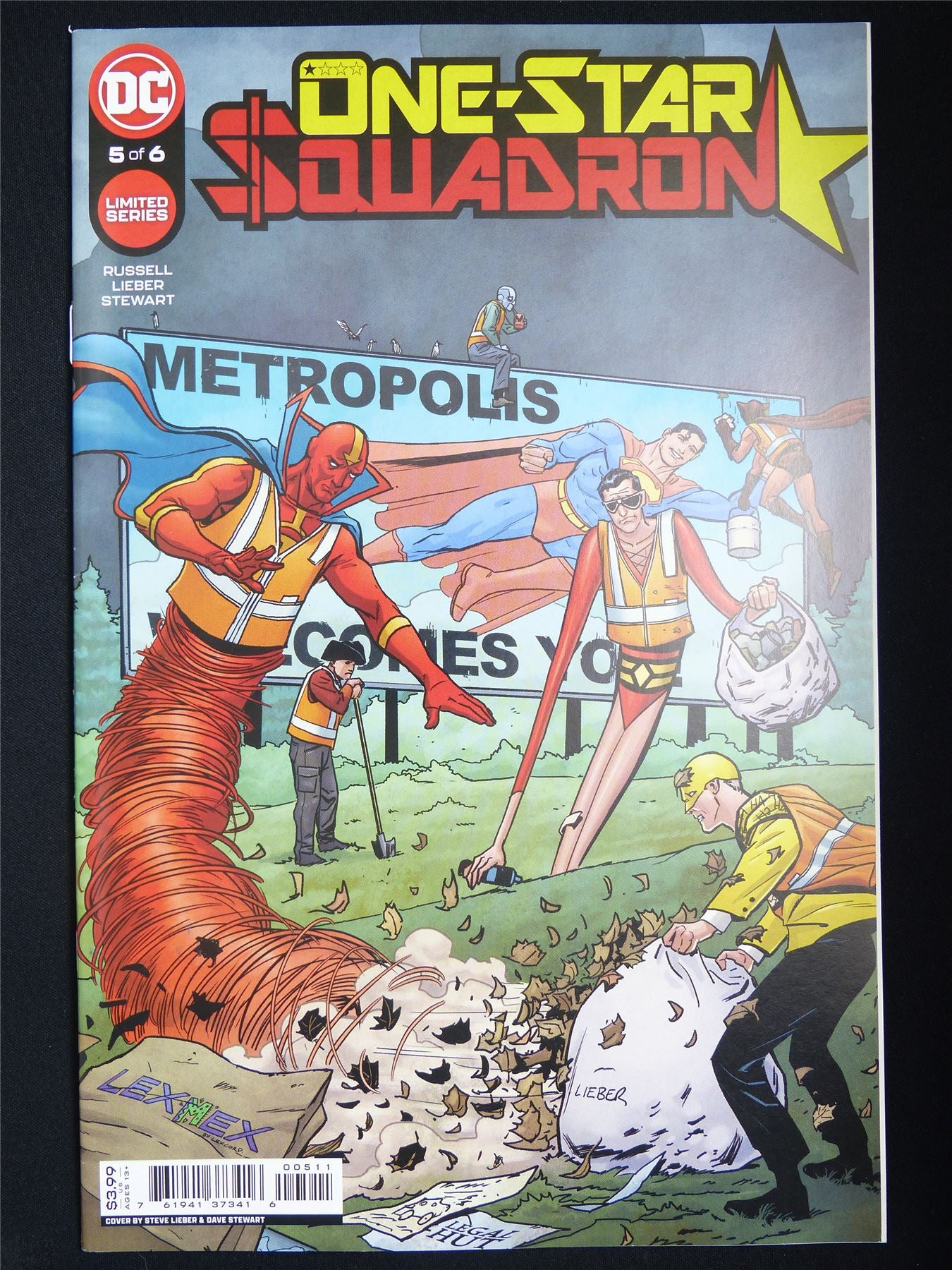 ONE-STAR Squadron #5 - DC Comic #6RD