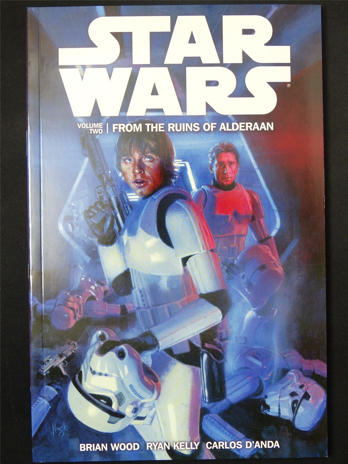 Star Wars Volume Two: From the Ruins of Alderaan - Titan Graphic Softback #2PX