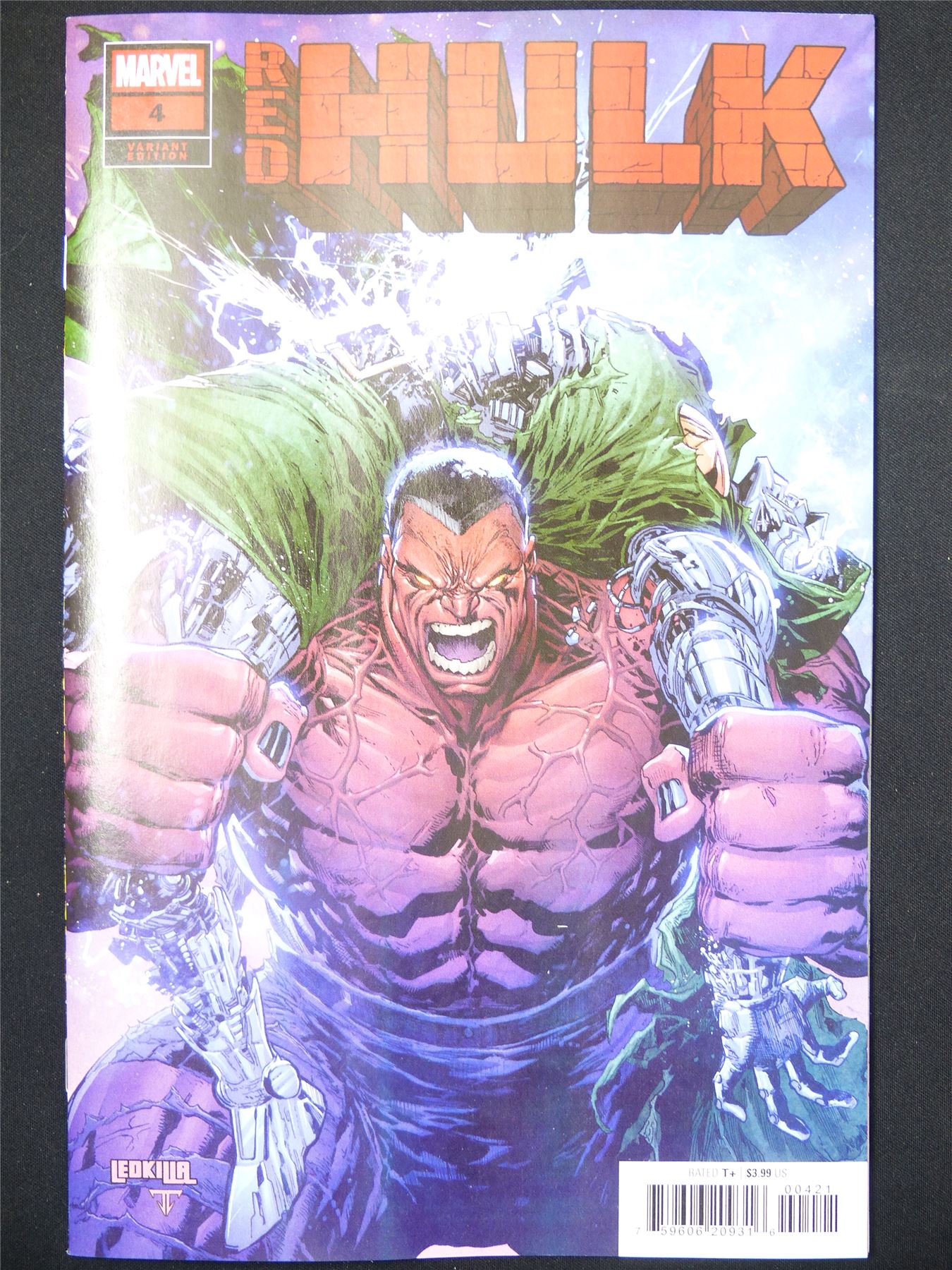Red HULK #4 Variant - Jul 2025 Marvel Comic #DS