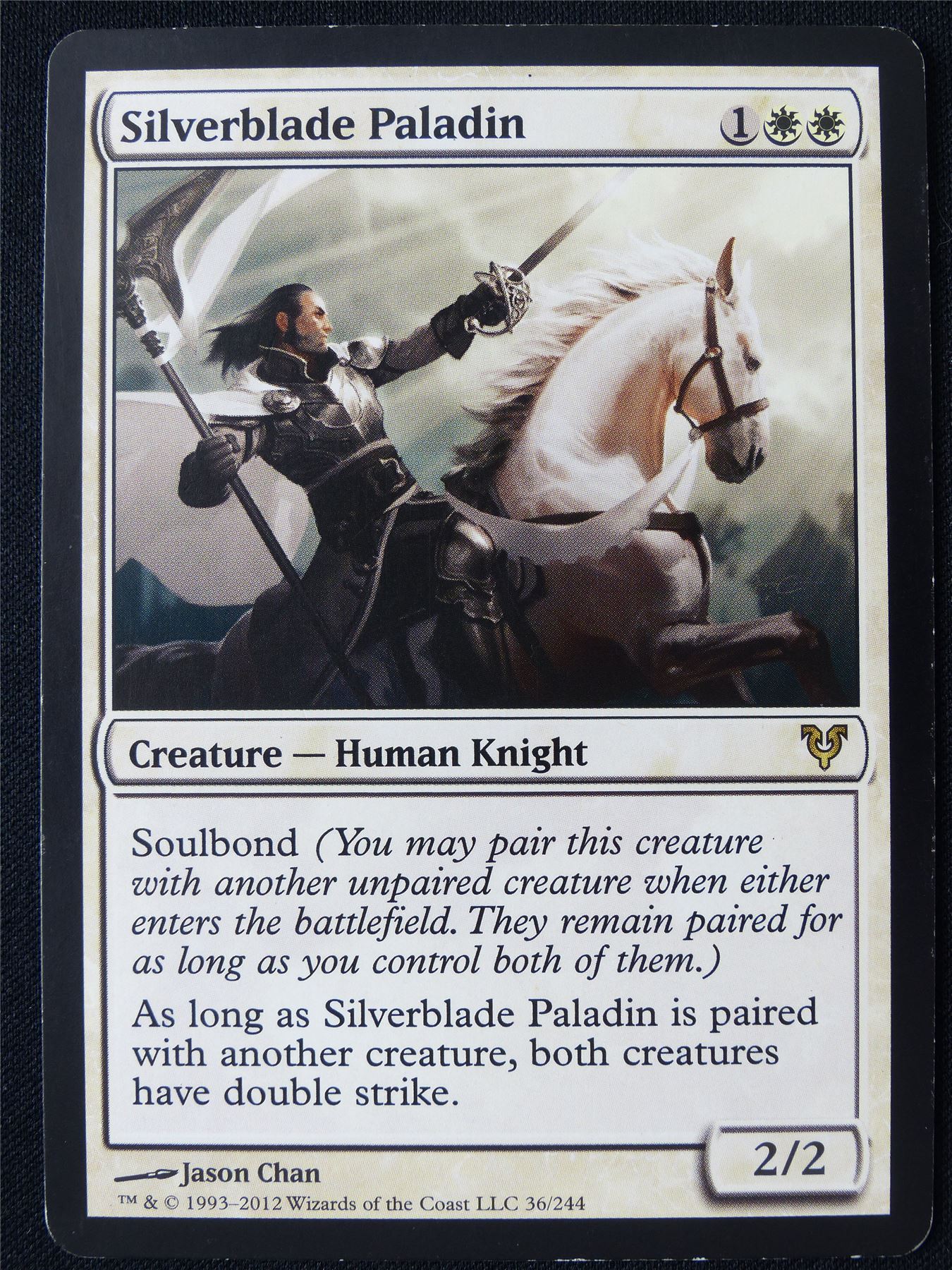 Silverblade Paladin - AVR - Mtg Card #1M5