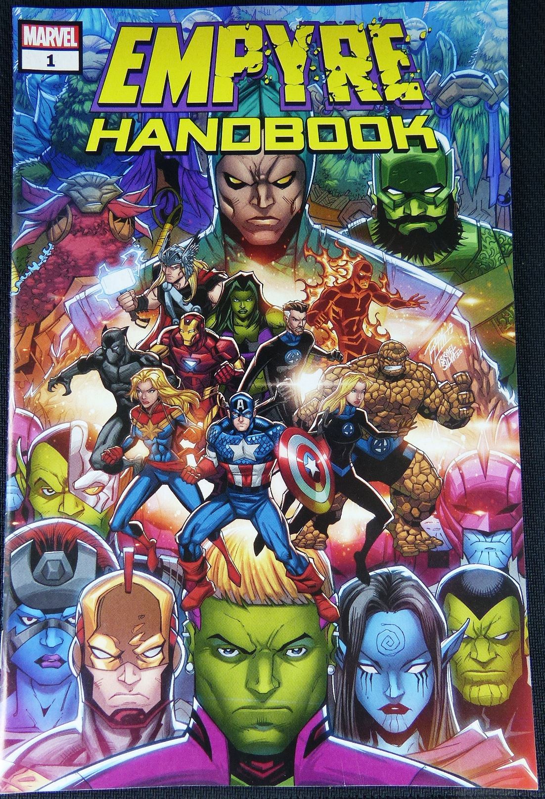 EMPYRE: Handbook #1 - Marvel Comic #IC