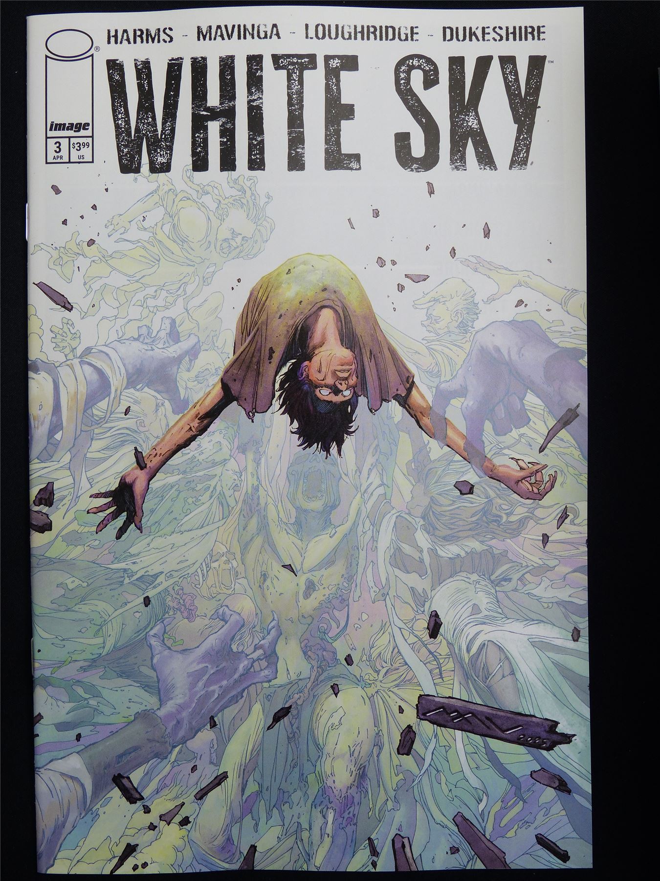 WHITE Sky #3 Cvr A - Apr 2026 Image Comic #4T8