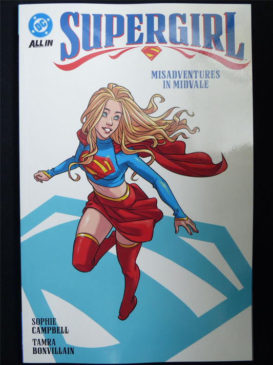 Supergirl: Misadventures in Midvale - DC Graphic Softback #46G