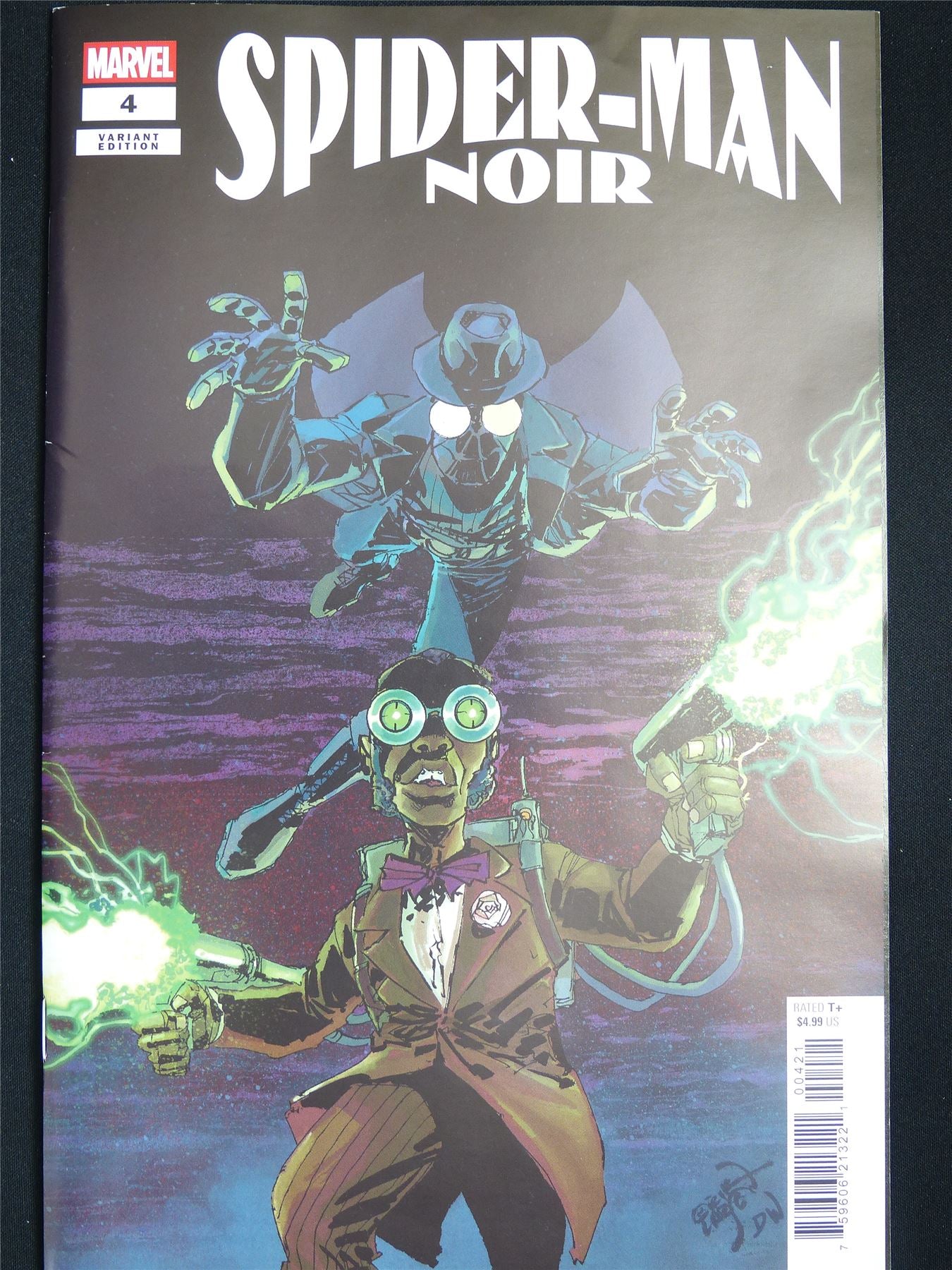 SPIDER-MAN Noir #4 Variant - Marvel Comic #11W