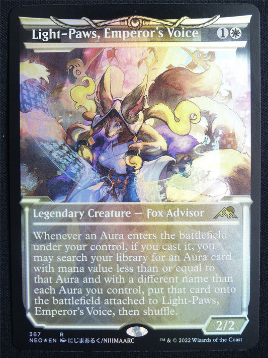 Light-Paws Emperor's Voice Showcase Foil - NEO - Mtg Card #5N4