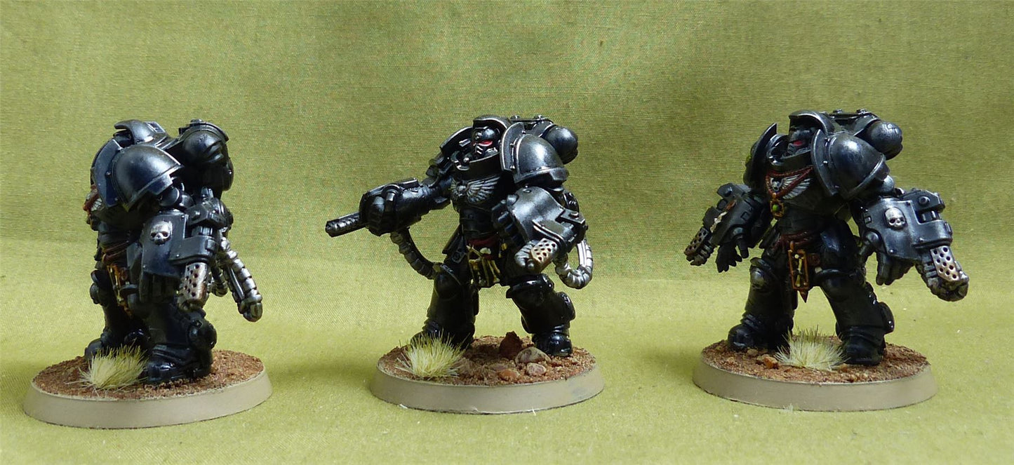 Primaris Aggressors painted - Iron Hands - Warhammer 40K #1HG