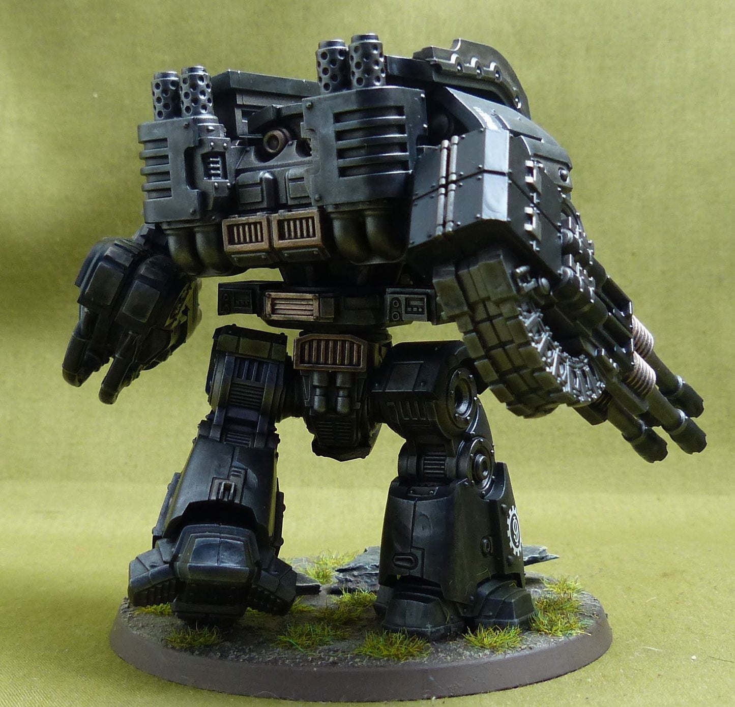 Leviathan Siege Dreadnought painted - Iron Hands - Warhammer Horus Heresy #2Q2
