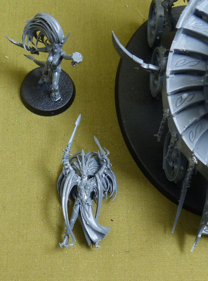 Slaughter Queen on Cauldron of Blood - Daughters of Khaine - Warhammer AoS #1CM