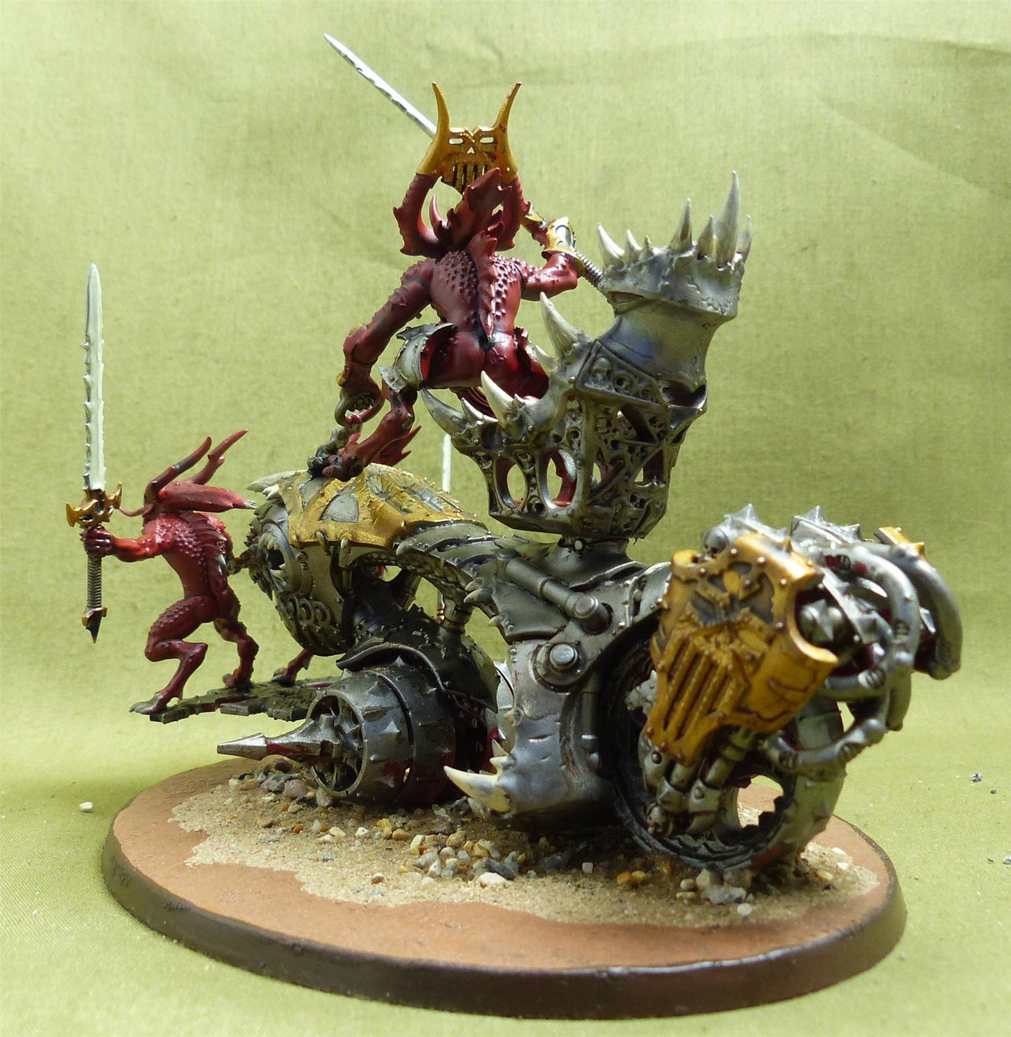 Rendmaster Herald of Khorne on Blood Throne painted - Chaos Daemons - Warhammer 40K #K0